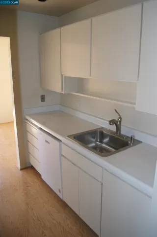 Photo #2: 41035310 Listing 