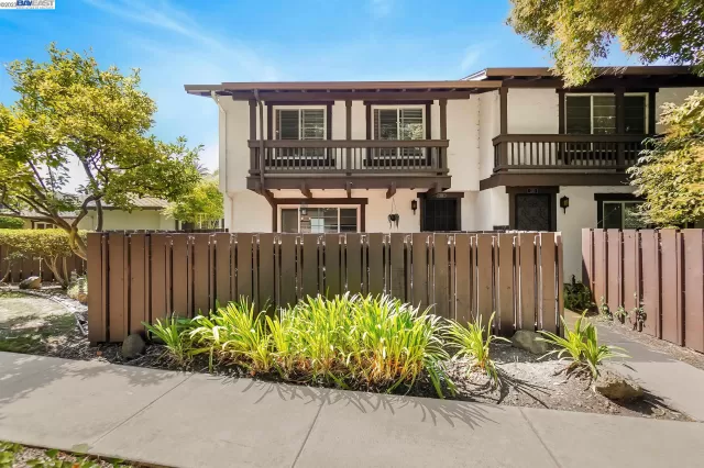 MLS: 41035315 Condo For Sale