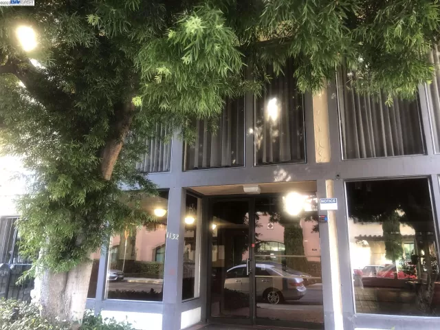 MLS: 41035321 Condo For Sale