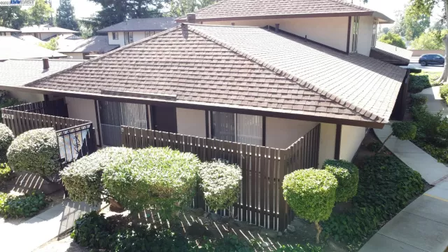 MLS: 41035364 Condo For Sale