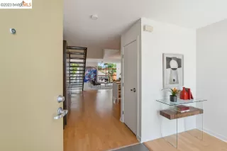 Photo #4: 41035402 Listing