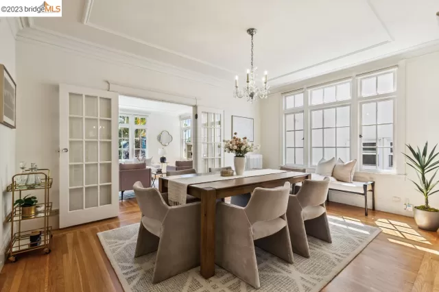 MLS: 41035403 Condo For Sale