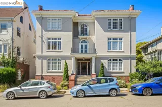 Photo #2: 41035403 Listing