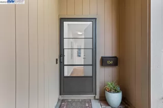 Photo #3: 41035438 Listing