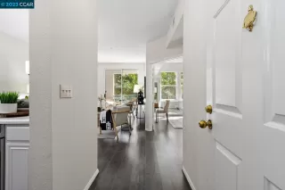 Photo #2: 41035443 Listing