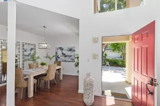 Photo #3: 41035476 Listing