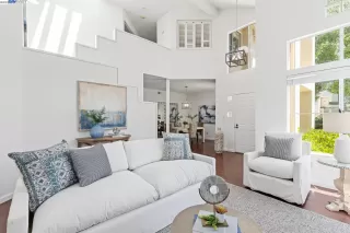 Photo #6: 41035476 Listing