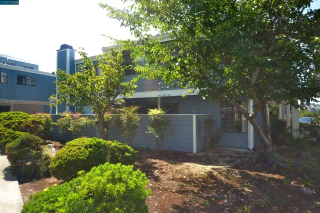 MLS: 41035547 Condo For Sale