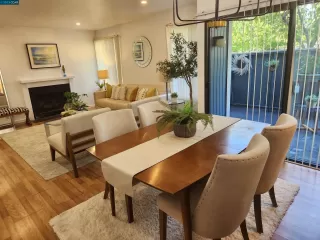 Photo #5: 41035547 Listing