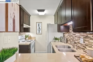 Photo #3: 41035577 Listing