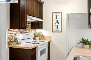 Photo #5: 41035577 Listing