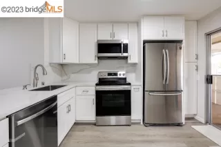 Photo #3: 41035584 Listing