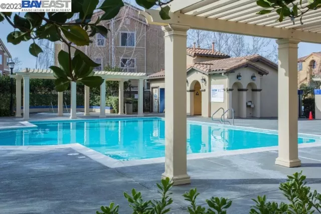 MLS: 41035590 Condo For Sale
