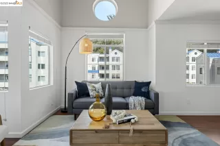 Photo #2: 41035632 Listing