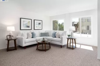 Photo #1: 41035692 Listing 