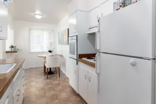 Photo #5: 41035692 Listing 