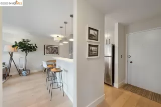 Photo #6: 41035745 Listing 