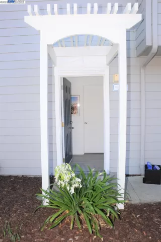 Photo #2: 41035804 Listing