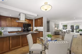 Photo #5: 41035920 Listing