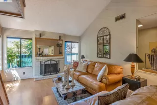 Photo #3: 41035942 Listing