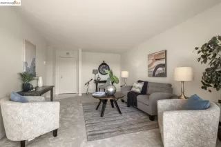 Photo #5: 41036093 Listing