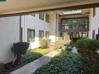 Photo #4: 41036098 Listing 