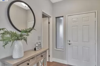 Photo #5: 41036109 Listing