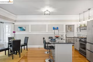 Photo #5: 41036128 Listing