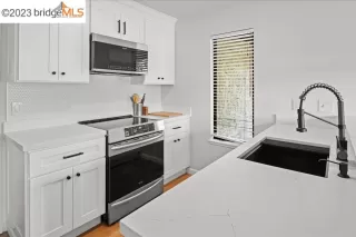 Photo #6: 41036250 Listing