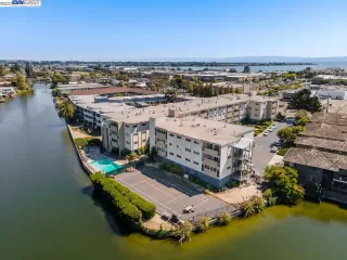 Photo #1: 41036259 Listing