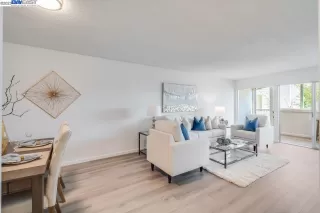 Photo #6: 41036259 Listing