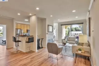 Photo #4: 41036272 Listing 