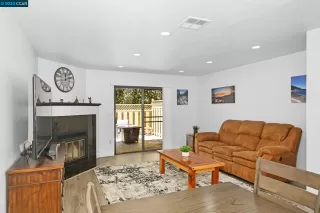 Photo #3: 41036281 Listing