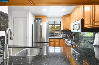 Photo #6: 41036281 Listing