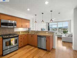 Photo #6: 41036299 Listing