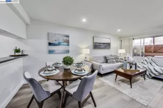 Photo #2: 41036318 Listing