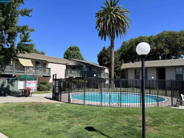 MLS: 41036362 Condo For Sale