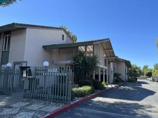 Photo #1: 41036362 Listing