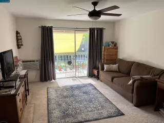 Photo #6: 41036362 Listing