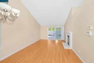 Photo #4: 41036373 Listing