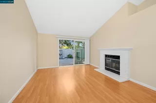 Photo #5: 41036373 Listing