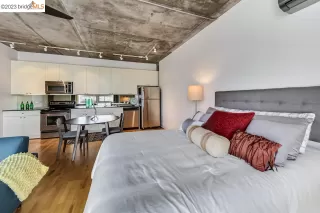 Photo #6: 41036403 Listing