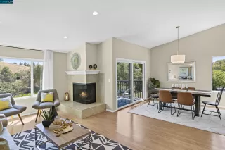 Photo #3: 41036428 Listing