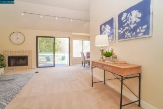 Photo #5: 41036462 Listing 