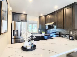 Photo #2: 41036469 Listing