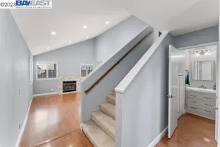 Photo #2: 41036472 Listing