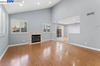 Photo #4: 41036472 Listing