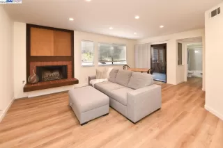 Photo #4: 41036485 Listing