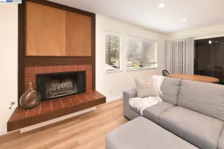 Photo #5: 41036485 Listing