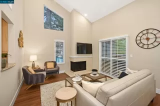 Photo #2: 41036511 Listing